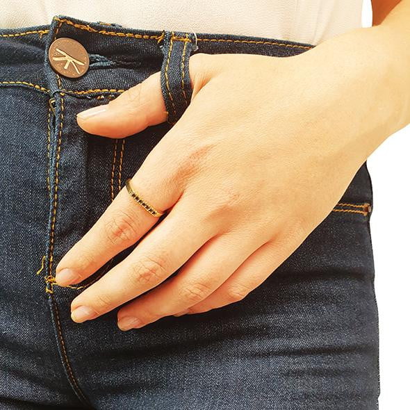 טבעת קוֹלִי - טבעות בCharlie's Jewellery. [option1] - [variant_title]. תכשיטים יחודיים לנשים בעבודת יד